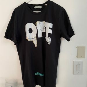 Off White Tshirt.  M